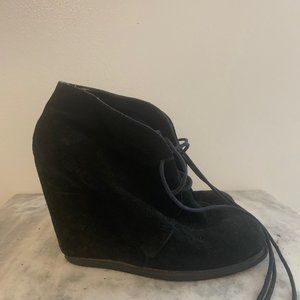 Dolce Vita Black Suede Wedges